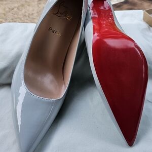 Christian Louboutin Decollete 100 Patent Leather Gray Courts size 42